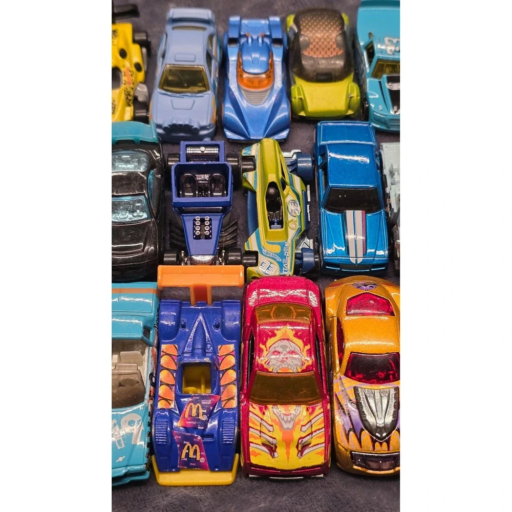 Hot Wheels lot 20